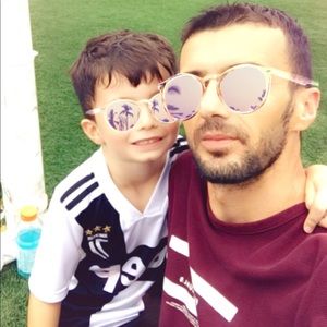 Meet your Posher, Halil